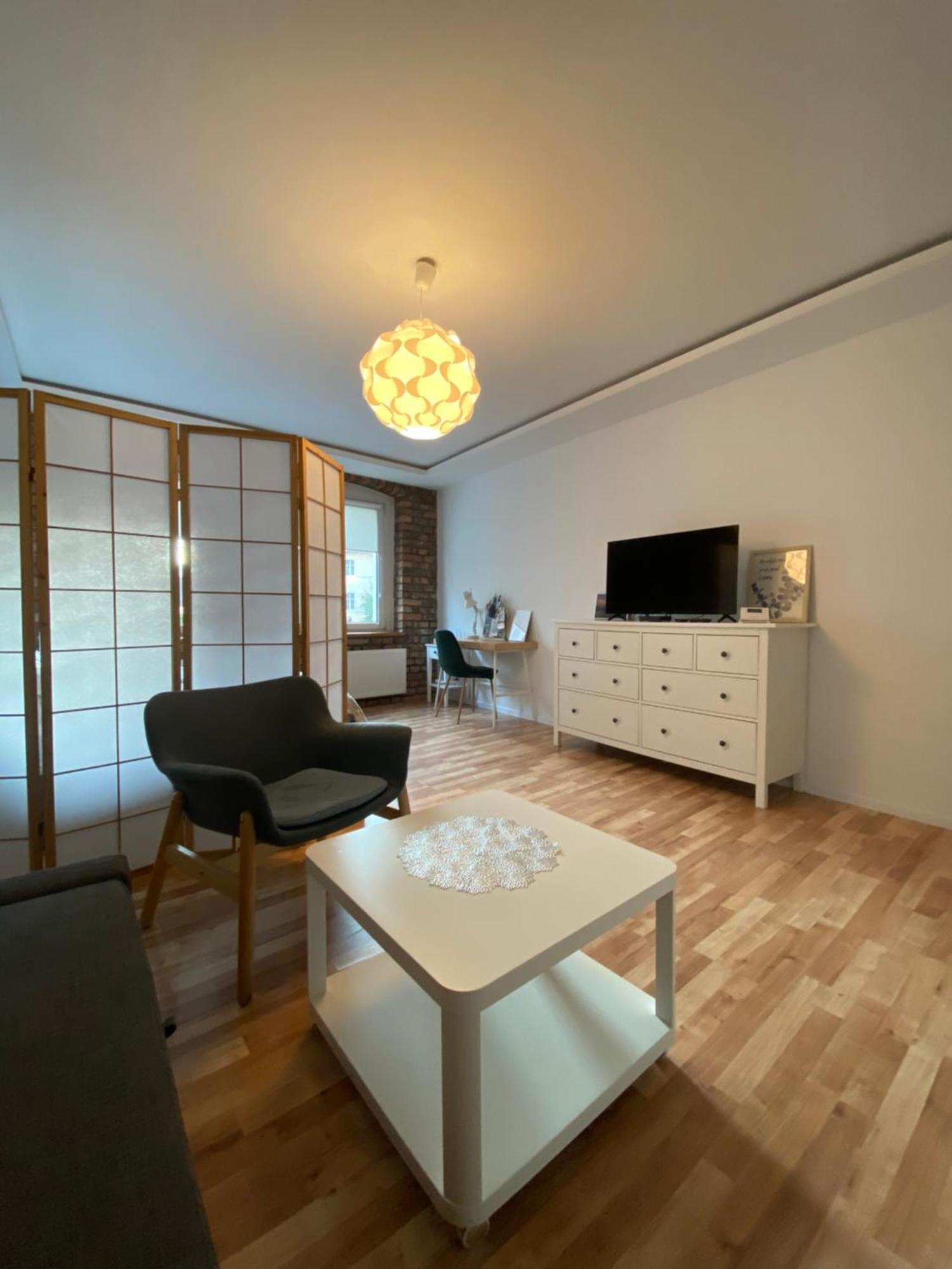 Apartament Pogodny Єленя-Ґура Екстер'єр фото