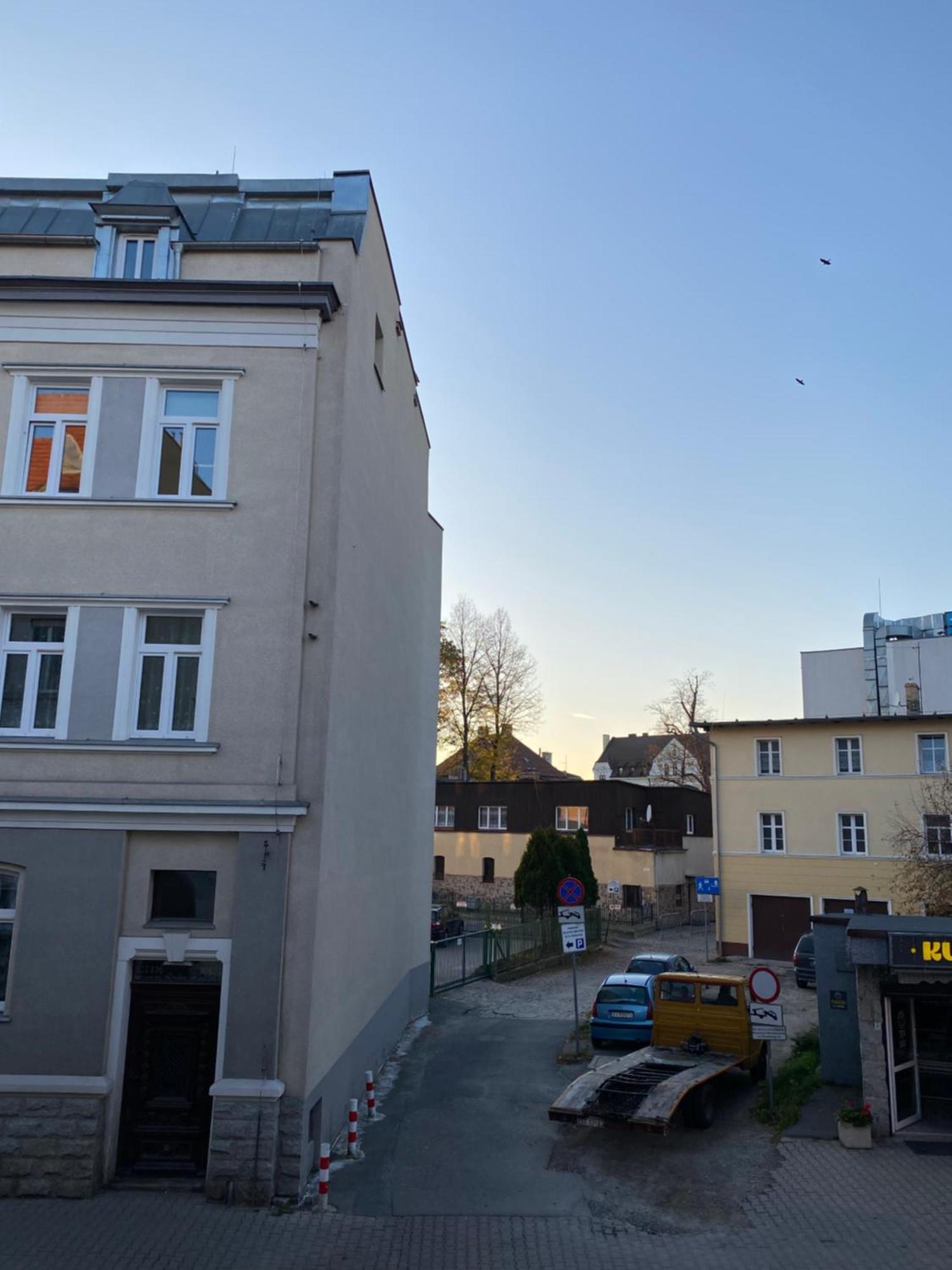 Apartament Pogodny Єленя-Ґура Екстер'єр фото